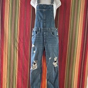 Women’s Denim Jean Bib Overalls Distressed Tapered Leg 100% Cotton Size 4